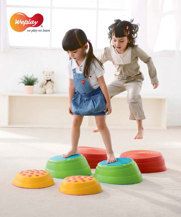 Fun offers. WEPLAY. WPL kt0008 цветные речные камешки 6 Эл.. WEPLAY студия. Тактильная дорожка WEPLAY «цветные речные камешки» 6 шт..